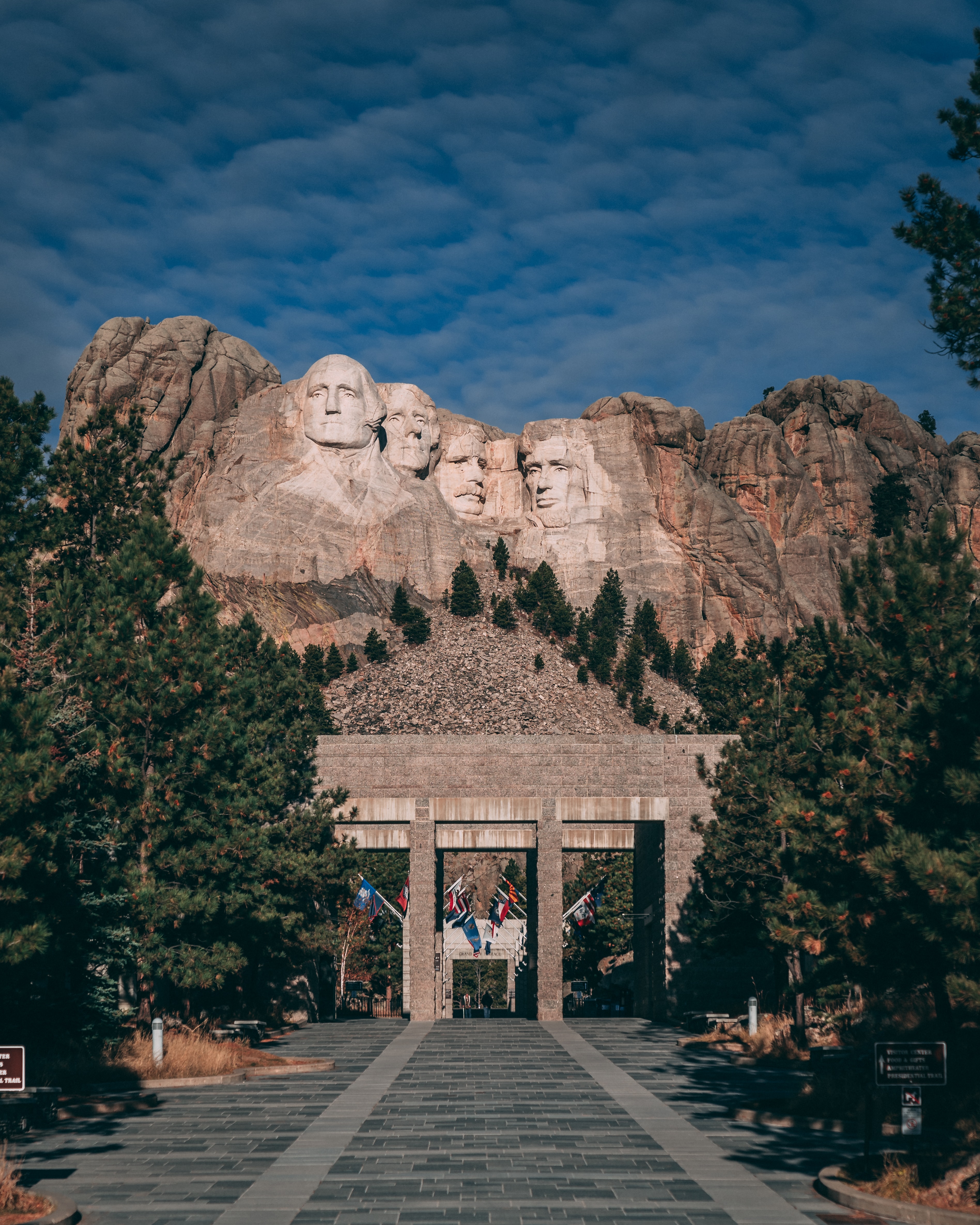 mount rushmore image